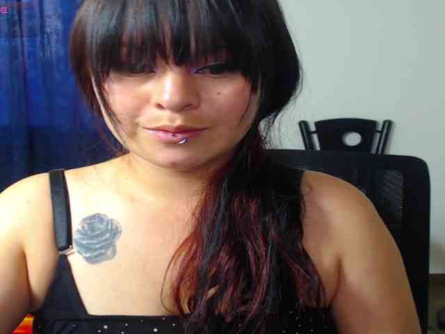 Valerydirty-dark webcam