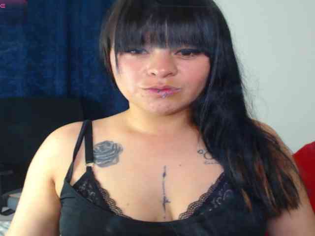 Valerydirty-dark webcam