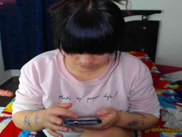 Valerydirty-dark webcam