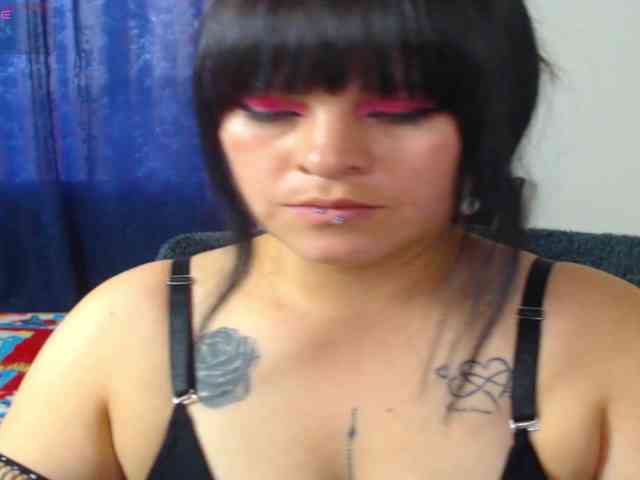 Valerydirty-dark webcam