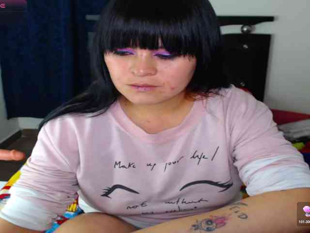 Valerydirty-dark webcam