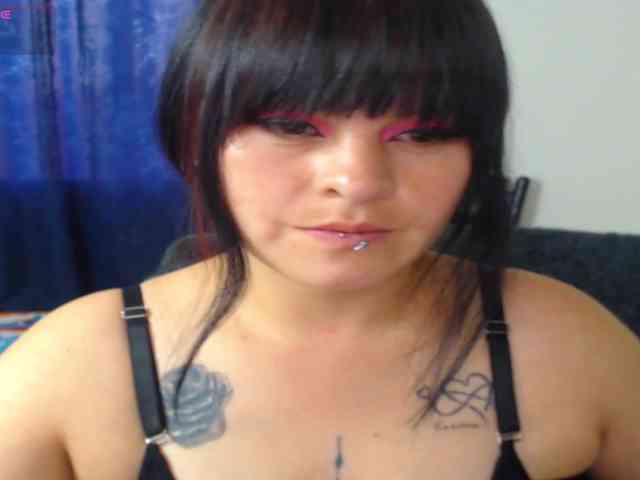 Valerydirty-dark webcam