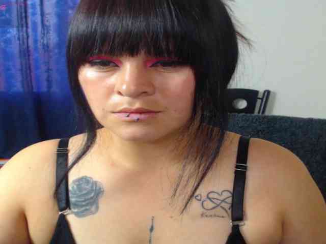 Valerydirty-dark webcam