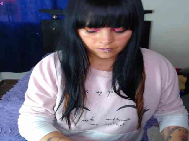 Valerydirty-dark webcam