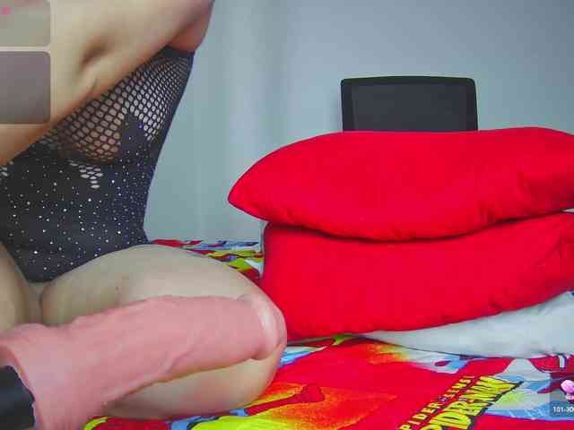 Valerydirty-dark webcam