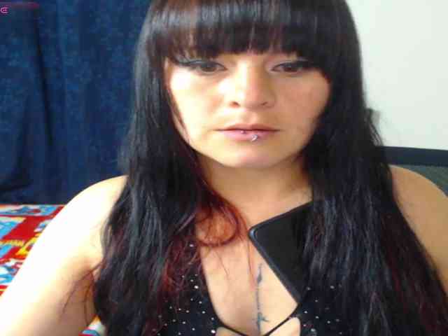 Valerydirty-dark webcam