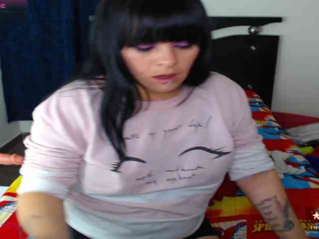 Valerydirty-dark webcam