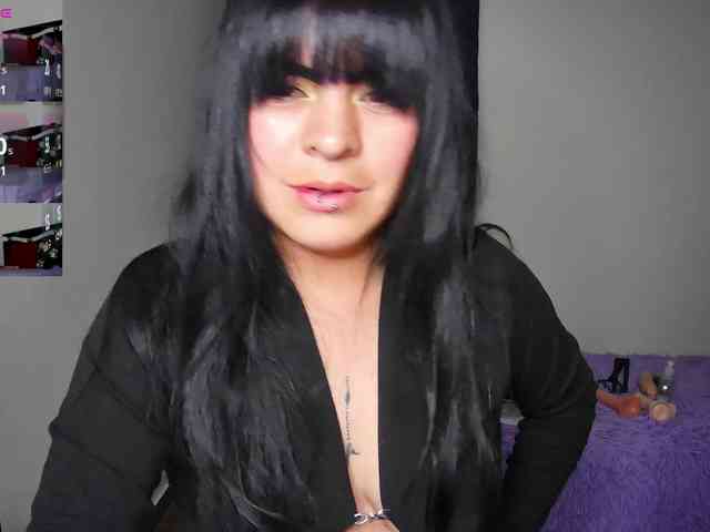 Valerydirty-dark webcam