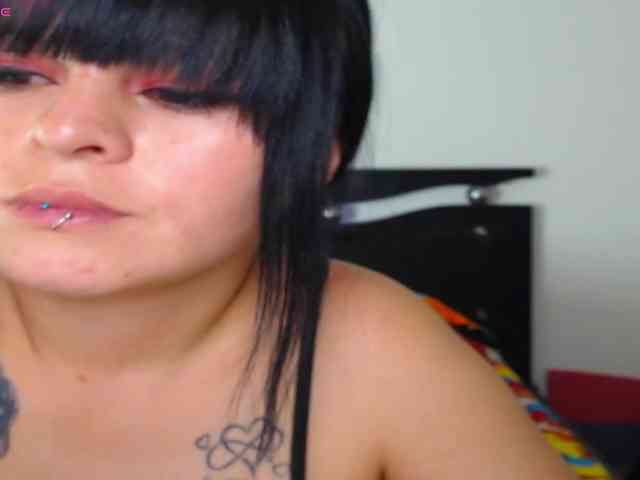 Valerydirty-dark webcam