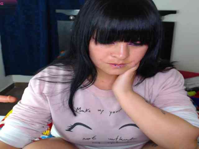 Valerydirty-dark webcam