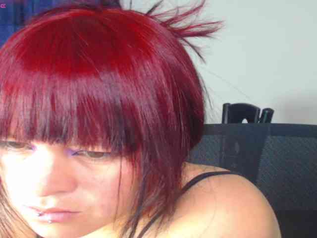 Valerydirty-dark webcam