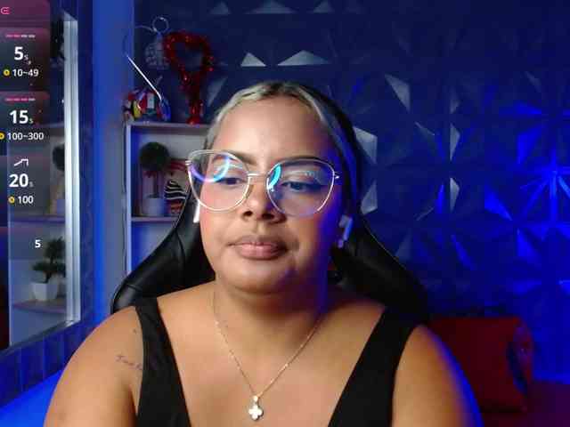AmarantaRousse webcam