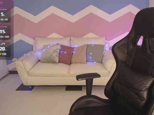AmarantaRousse webcam