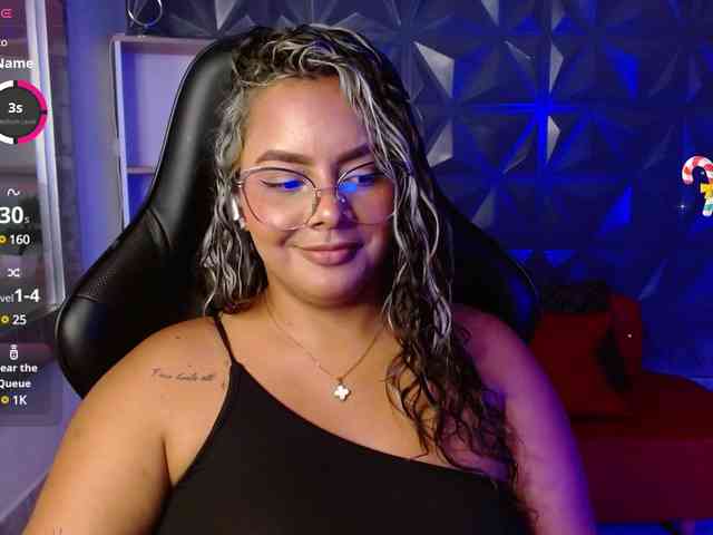 AmarantaRousse webcam