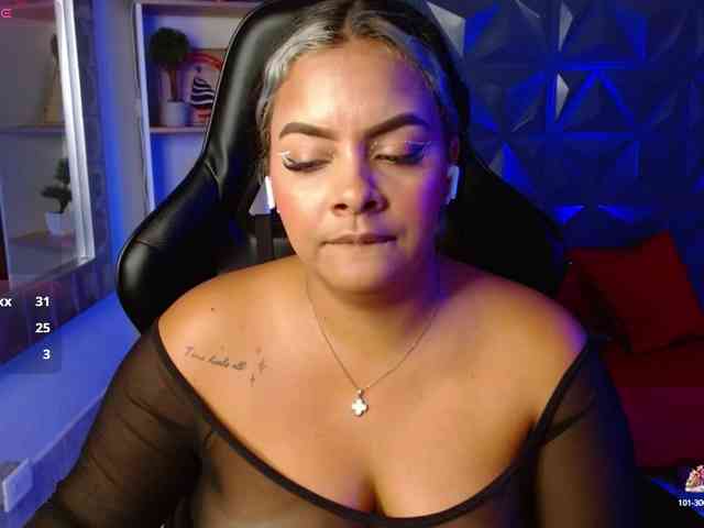 AmarantaRousse webcam