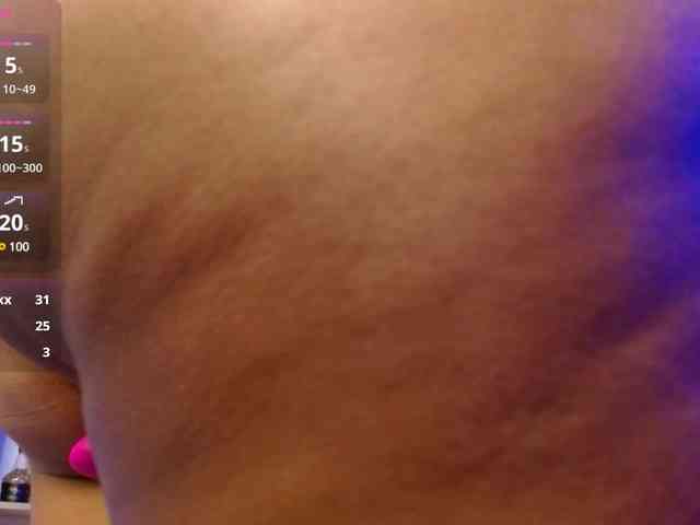 AmarantaRousse webcam