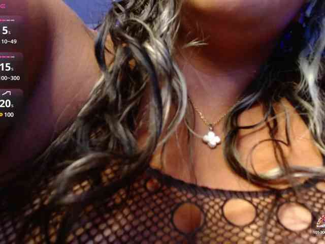 AmarantaRousse webcam