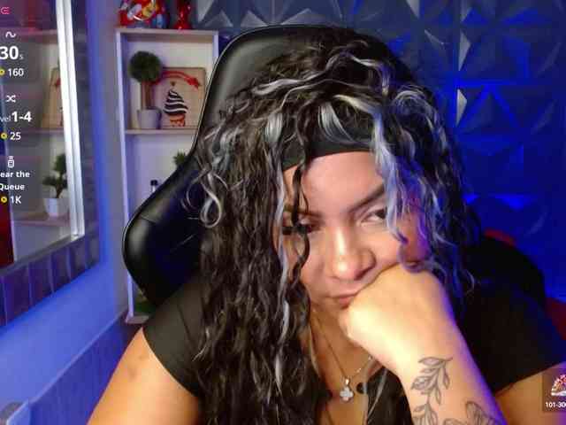 AmarantaRousse webcam