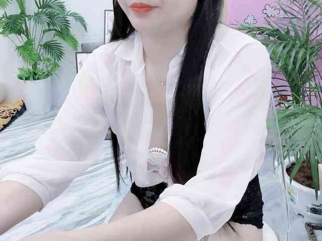 Nary-tran Live Webcam on BongaCams