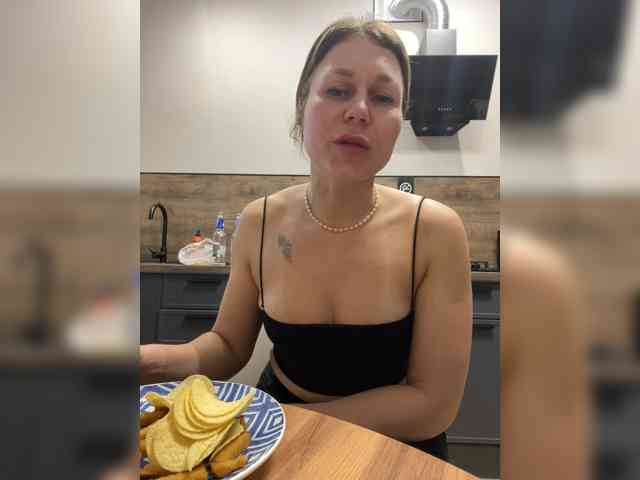 Marya_Hi webcam