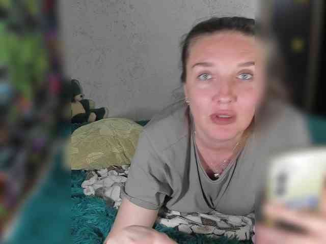 Ilona_300_metrov_ot_vas webcam