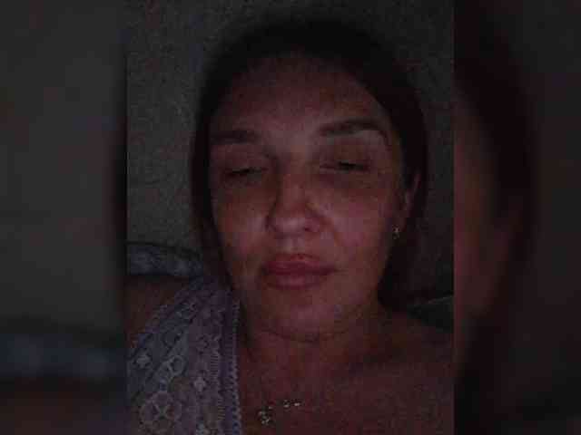 Ilona_300_metrov_ot_vas webcam