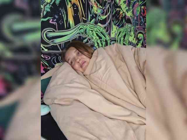 Ilona_300_metrov_ot_vas webcam