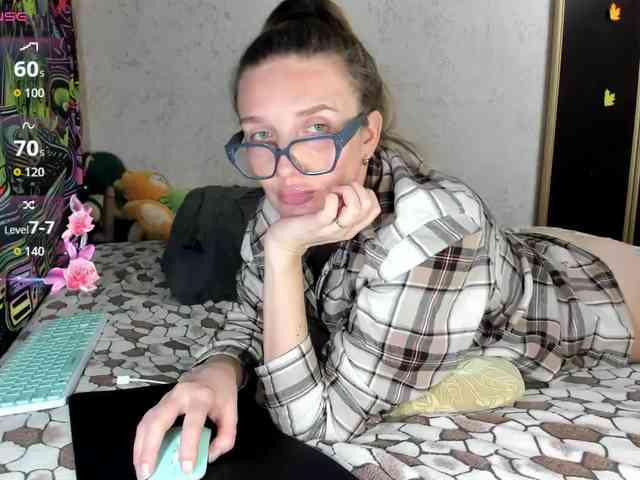 Ilona_300_metrov_ot_vas webcam