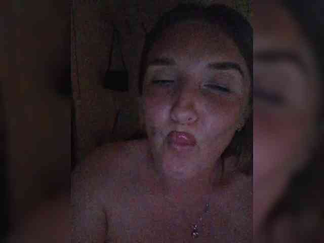 Ilona_300_metrov_ot_vas webcam