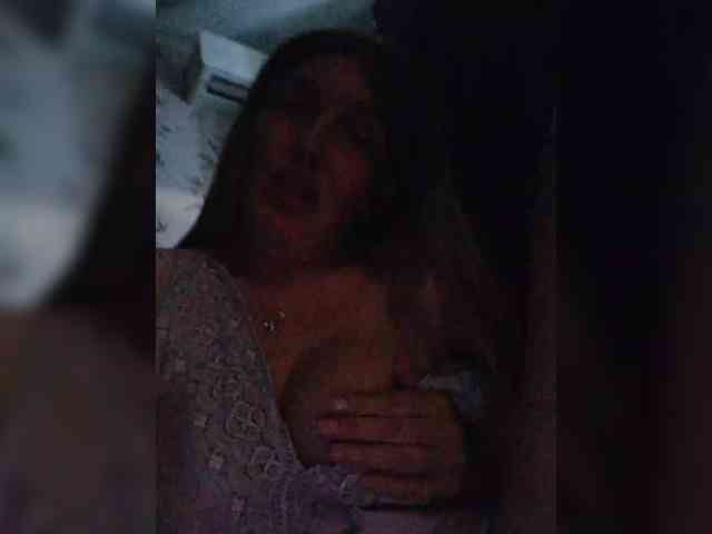 Ilona_300_metrov_ot_vas webcam