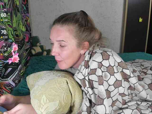 Ilona_300_metrov_ot_vas webcam