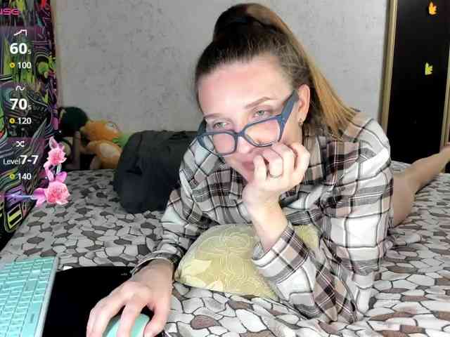 Ilona_300_metrov_ot_vas webcam