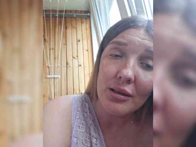 Ilona_300_metrov_ot_vas webcam