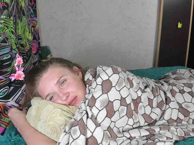 Ilona_300_metrov_ot_vas webcam