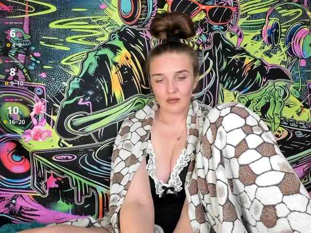 Ilona_300_metrov_ot_vas webcam