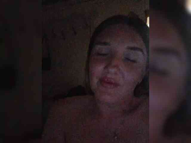 Ilona_300_metrov_ot_vas webcam