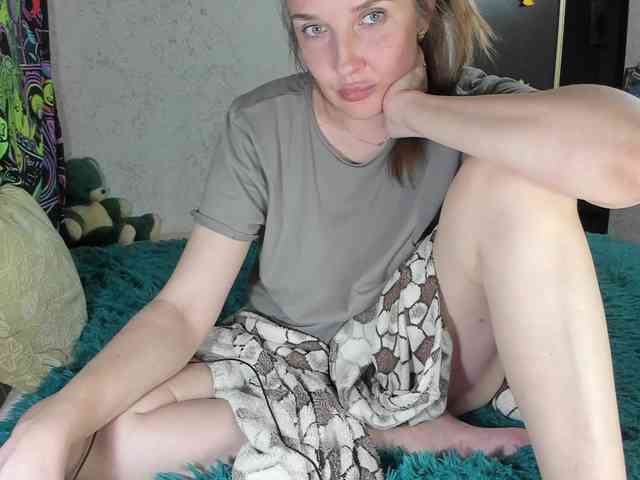 Ilona_300_metrov_ot_vas webcam