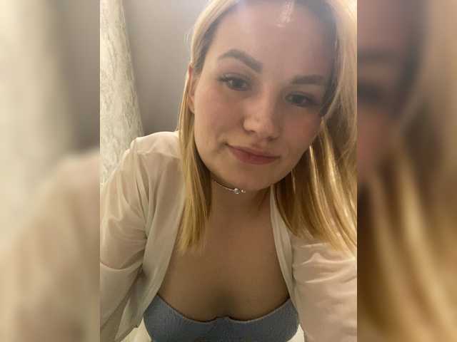 TerrieNicc's BongaCams show and profile