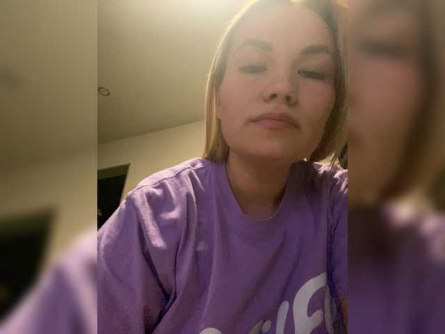 TerrieNicc's BongaCams show and profile