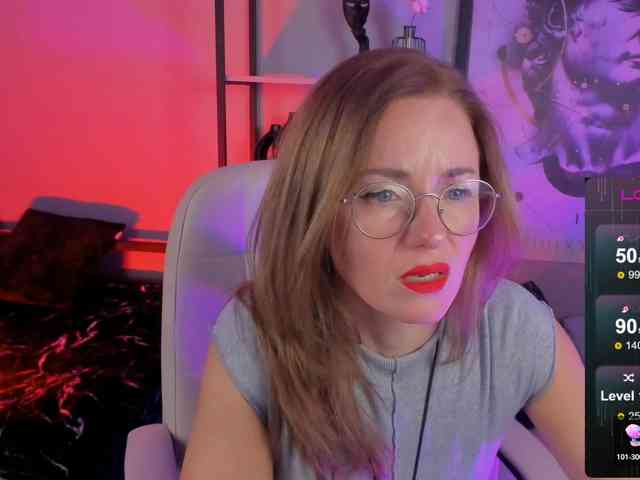 FreyaFindomFitGoddess webcam