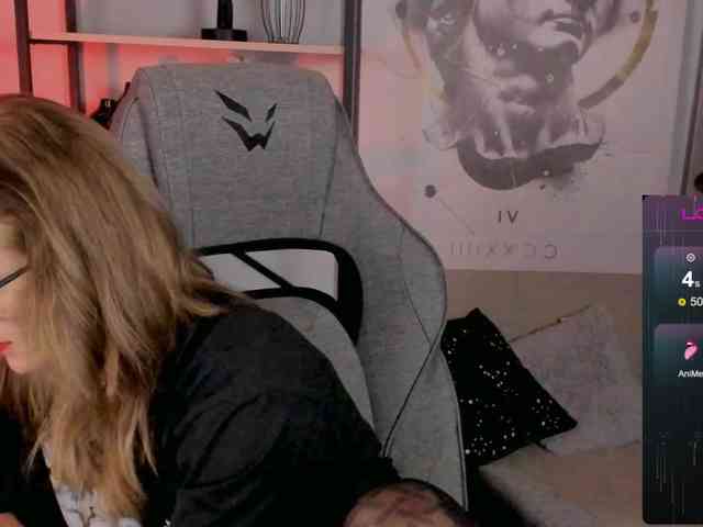 FreyaFindomFitGoddess webcam