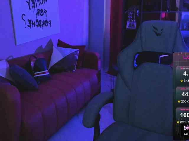 FreyaFindomFitGoddess webcam