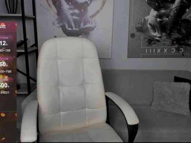 FreyaFindomFitGoddess webcam