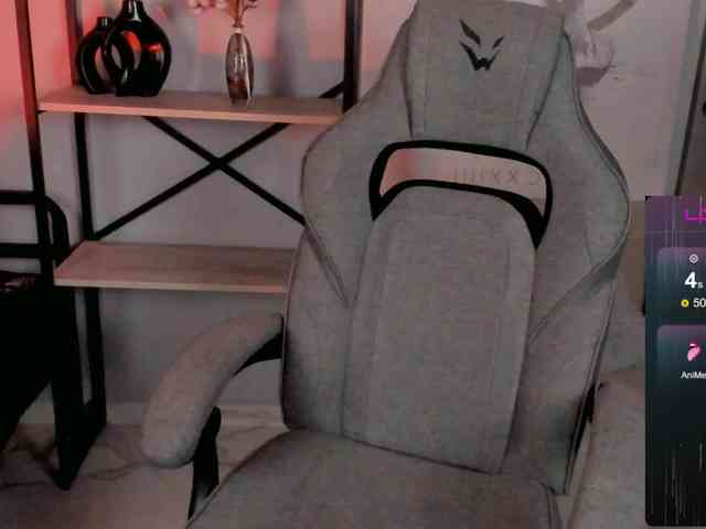 FreyaFindomFitGoddess webcam