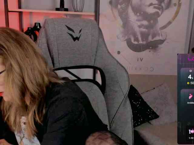 FreyaFindomFitGoddess webcam