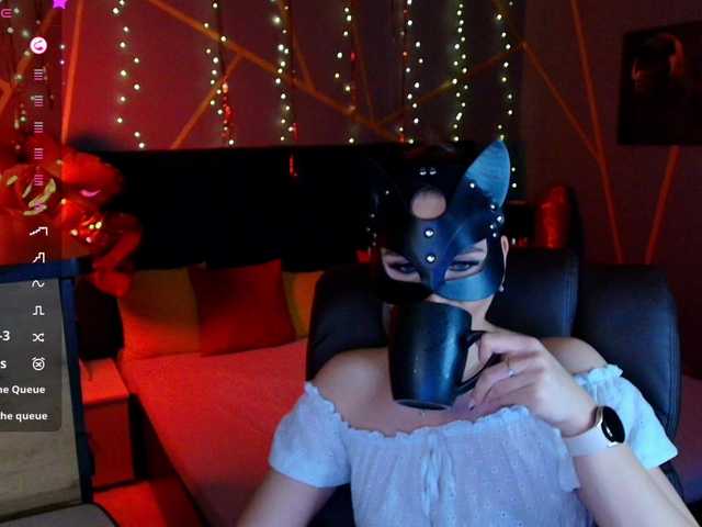 SofiaShy's BongaCams show and profile