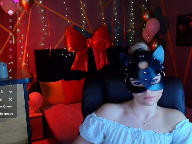 SofiaShy's BongaCams show and profile