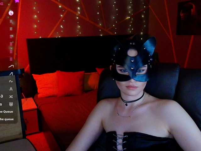 SofiaShy's BongaCams show and profile