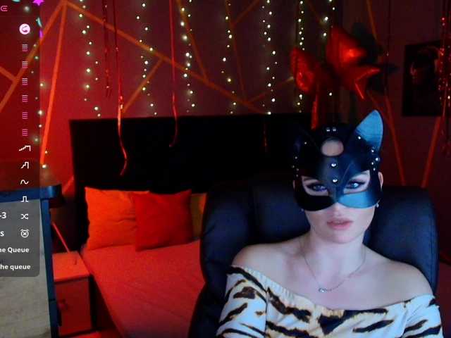 SofiaShy's BongaCams show and profile