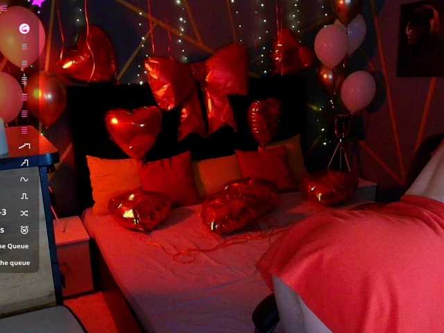 SofiaShy's BongaCams show and profile